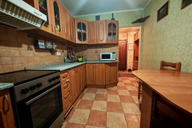 Продам квартиру м. Нагорная