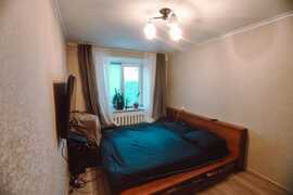 Половина 4х комн квартиры 81кв.м