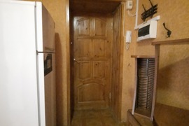 Продам 2-комнатную квартиру 


