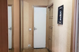 Продам 2-комнатную квартиру 

