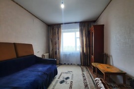 Продам 2-комнатную квартиру 

