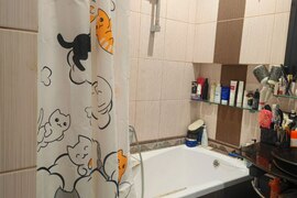  2  комнатная квартиру Адасько 11