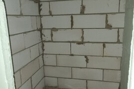 Продается 2к квартира с кухней-гостин...