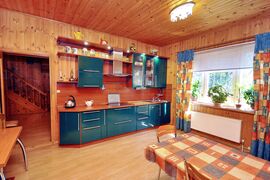 Продается 2-х этажный коттедж