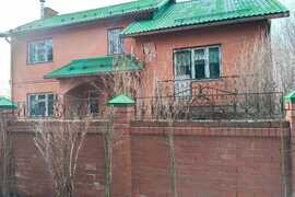 Продается 2-х этажный коттедж