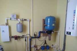 Продается 2-этажный дом, 200 м²