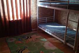 Продается 2-этажный дом, 200 м²