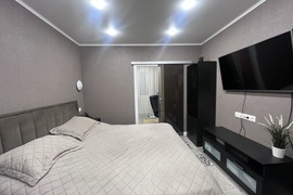 Трехкомнатная квартира в МИТИНО у метро.