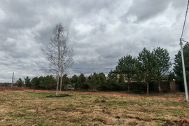 Участок возле водохранилища