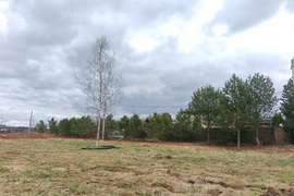 Участок возле водохранилища