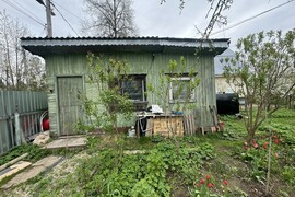 (#514335-ВО) 1/2 Часть дома с земельн...