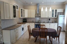 (#514363-ВО) Продается просторный 2-х...